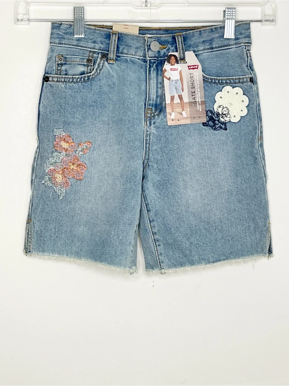 Levi's Girls Skate Short Size 8